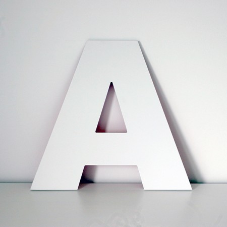 Letra A decorativa lisa