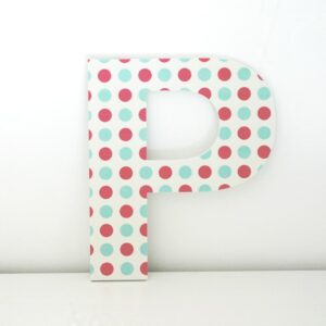 1648 Letra Decorativa P