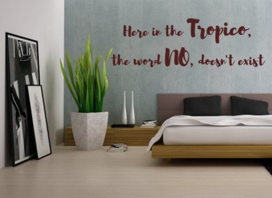 2012 Vinilos Frase Tropico