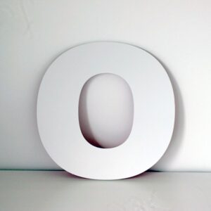 Letra O decorativa lisa