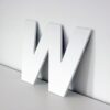 Letra W decorativa lisa