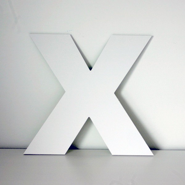 2442-2 Letra X decorativa lisa