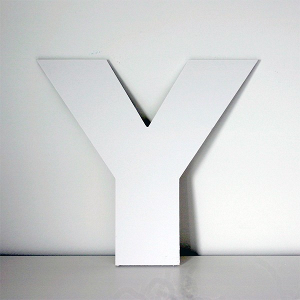 Letra Y decorativa lisa